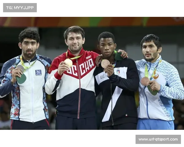 世界军人运动会摔跤项目：俄罗斯代表团横扫古典式五个级别金牌